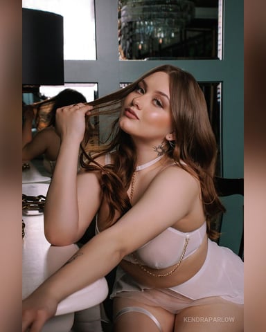 KendraParlow photo