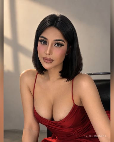 KylieTriumph foto