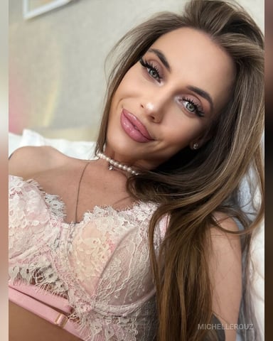 MichelleRouz Foto