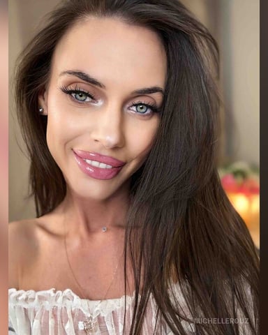 MichelleRouz Foto