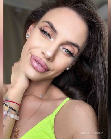 MichelleRouz Foto