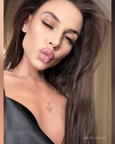 MichelleRouz Foto