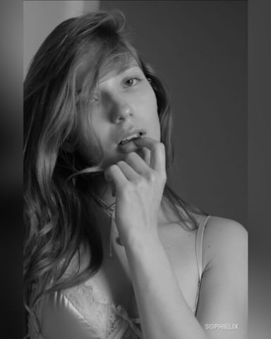 SophieLix photo