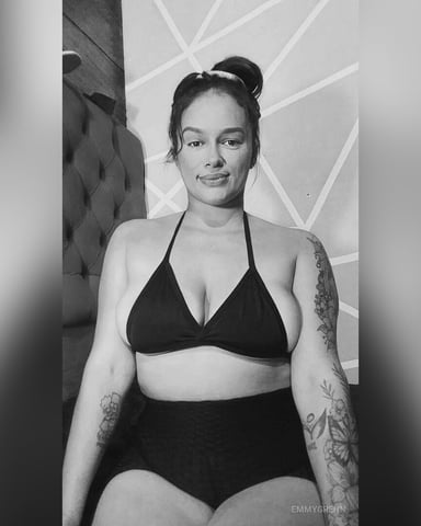 EmmyGrenn foto