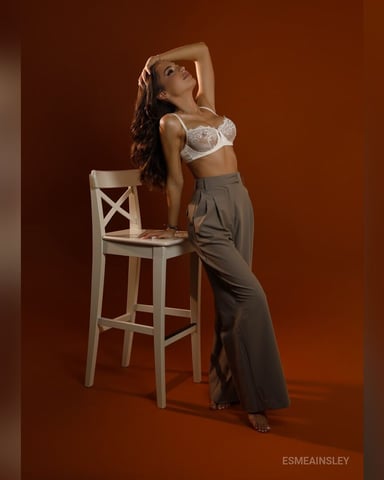 EsmeAinsley foto