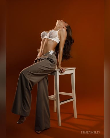 EsmeAinsley foto