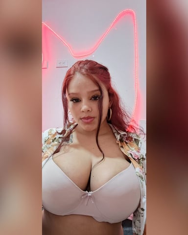 SarithaFox foto