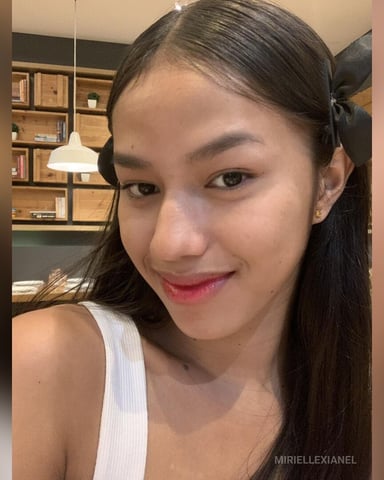 MirielleXianel foto