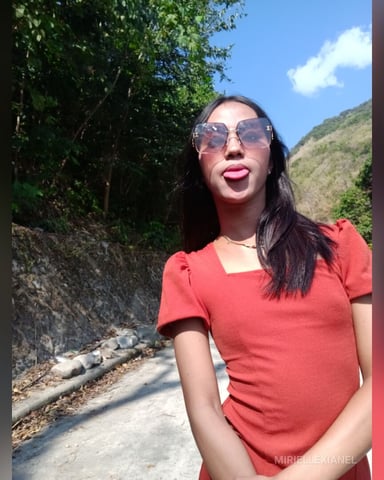 MirielleXianel foto