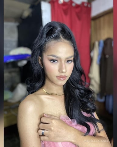 MirielleXianel foto