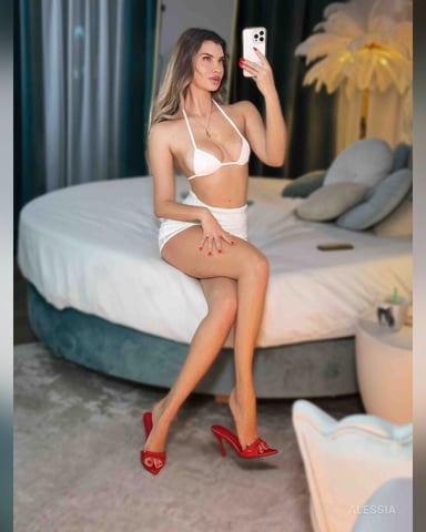 Alessia photo
