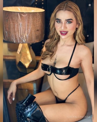 LucyAlcantara Foto