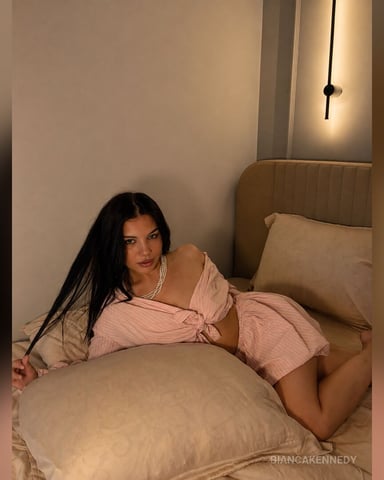 BiancaKennedy photo