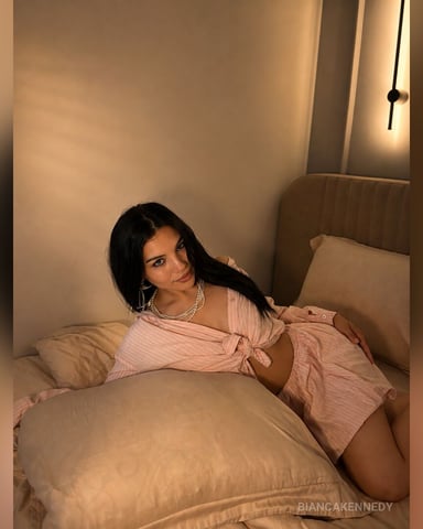 BiancaKennedy photo
