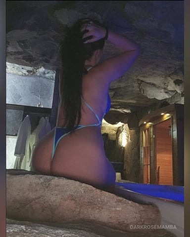 DarkroseMamba foto