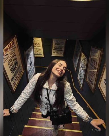 Alyah photo