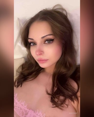 AriFoxie Foto