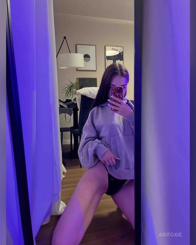 AriFoxie Foto