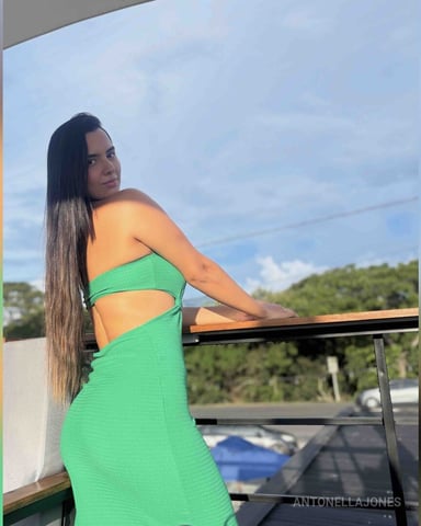 AntonellaJones photo 49