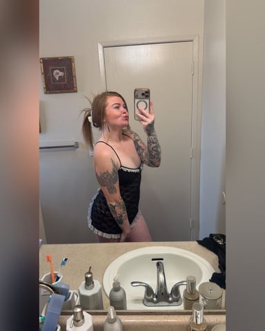 Katiegurl photo 1
