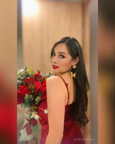 AleskaRousseau foto