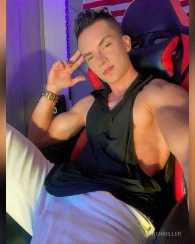 AydenMiller Foto