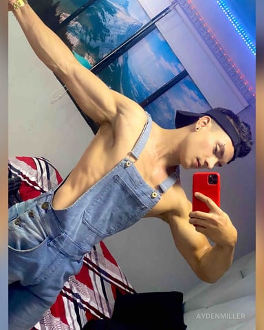 AydenMiller Foto