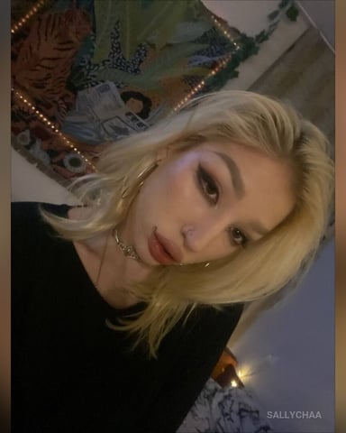 SallyChaa photo