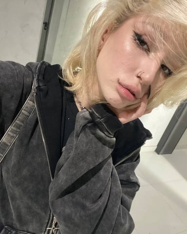 SallyChaa photo