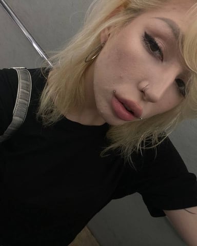 SallyChaa photo