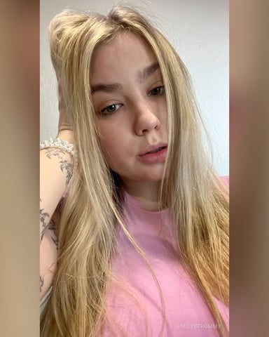 EmilyStrommy foto