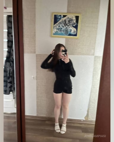 JeneLampiasi photo