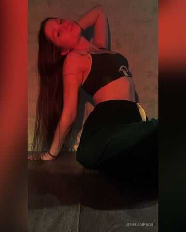JeneLampiasi photo