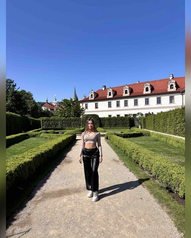 SarithaBroun Foto