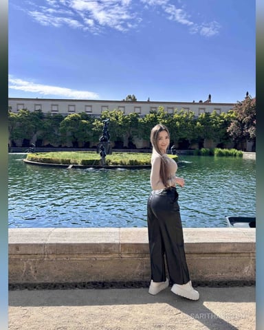 SarithaBroun Foto