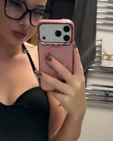 AdinaIonescu foto