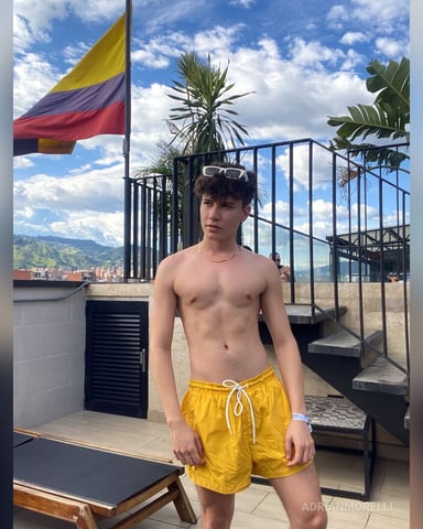 AdrianMorelli photo
