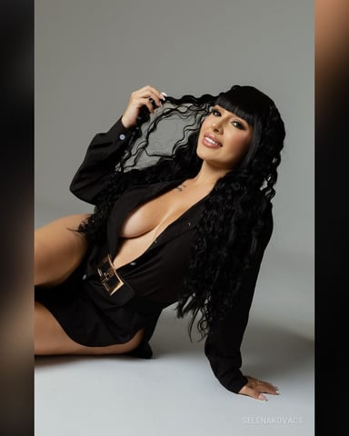SelenaKovacs photo