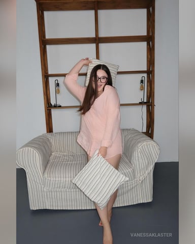 VanessaKlaster photo 6