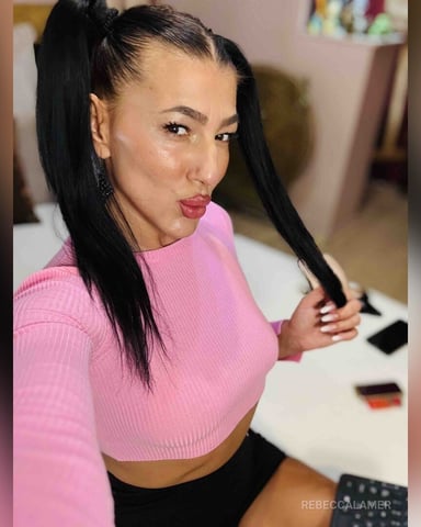 RebeccaLamer foto