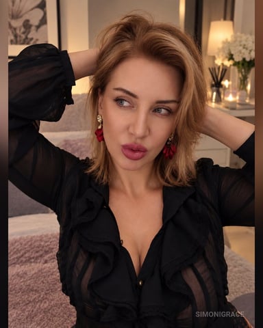 SimoniGrace foto