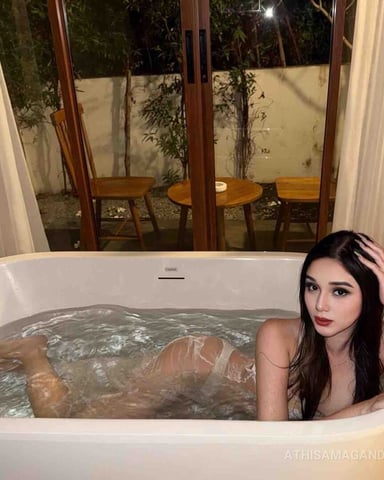 AthisaMaganda foto