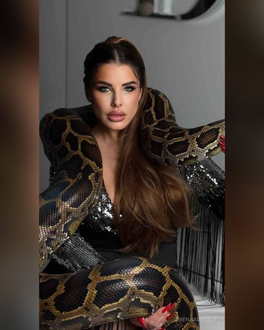 IrenaAdderly Foto