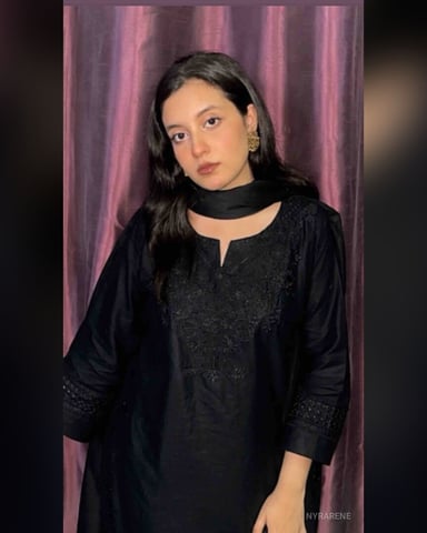 NyraRene foto