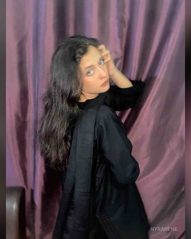 NyraRene foto