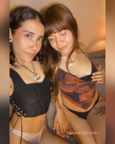 LunaAndFyre foto