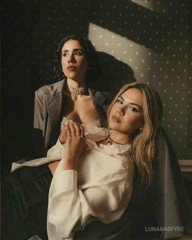 LunaAndFyre foto