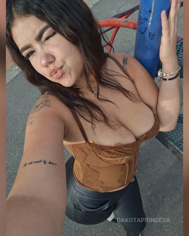 DakotaPrincesa photo 81