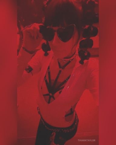 ThiaraTaylor Foto