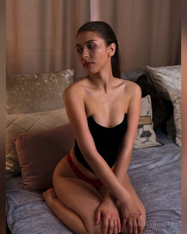 AlisaWonder Foto